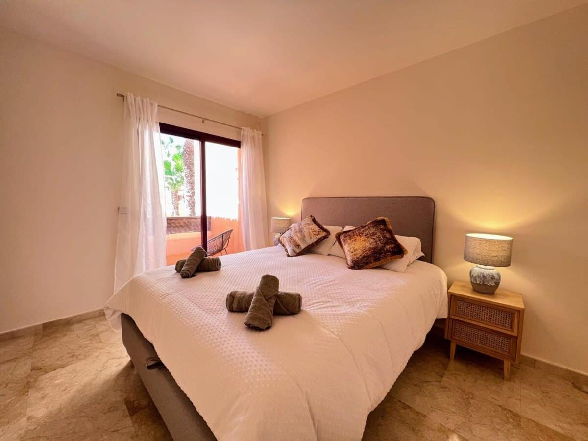Modern 2 Bedroom Beachside Apartment Nr72 Los Alcázares Kültér fotó