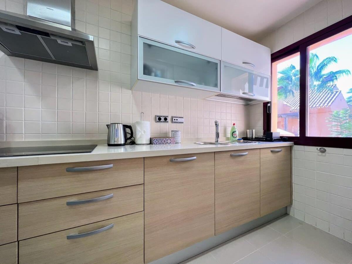 Modern 2 Bedroom Beachside Apartment Nr72 Los Alcázares Kültér fotó